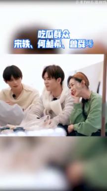 章鱼喷墨汁